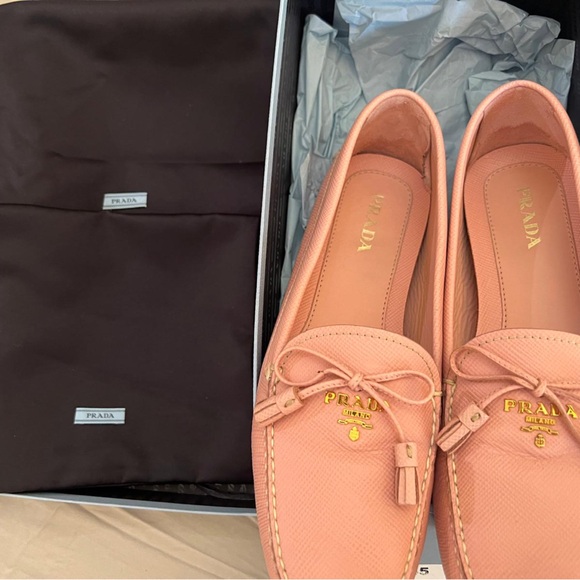Prada pink saffiano loafers size 41 - Picture 2 of 4